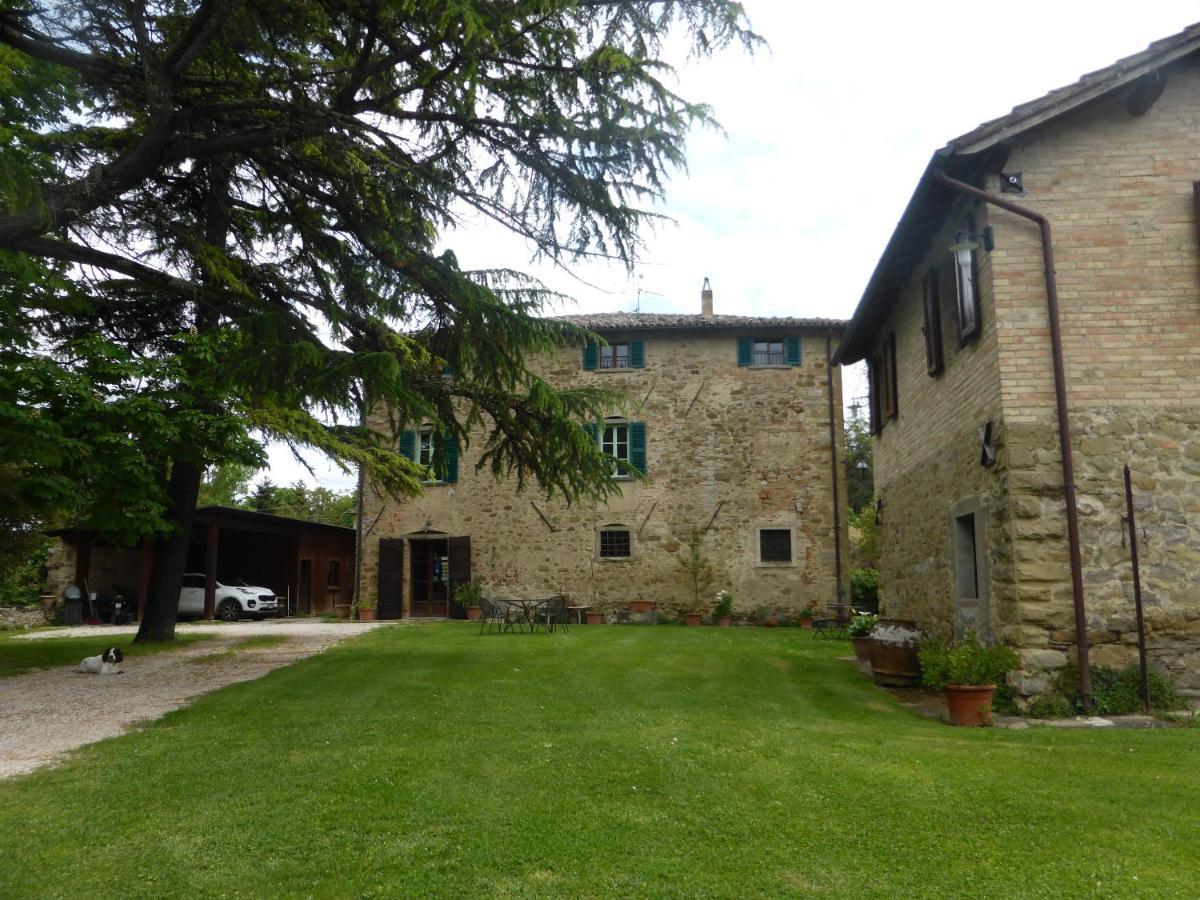 Country House La Casa Paterna Monte Santa Maria Tiberina Extérieur photo